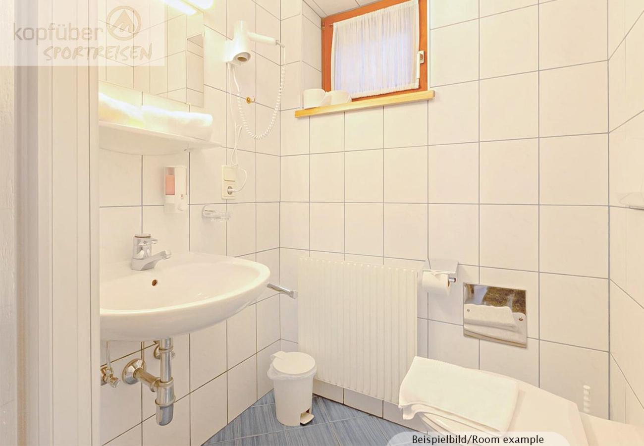 Edelweisshof Apartment อิสชเกิล ภายนอก รูปภาพ