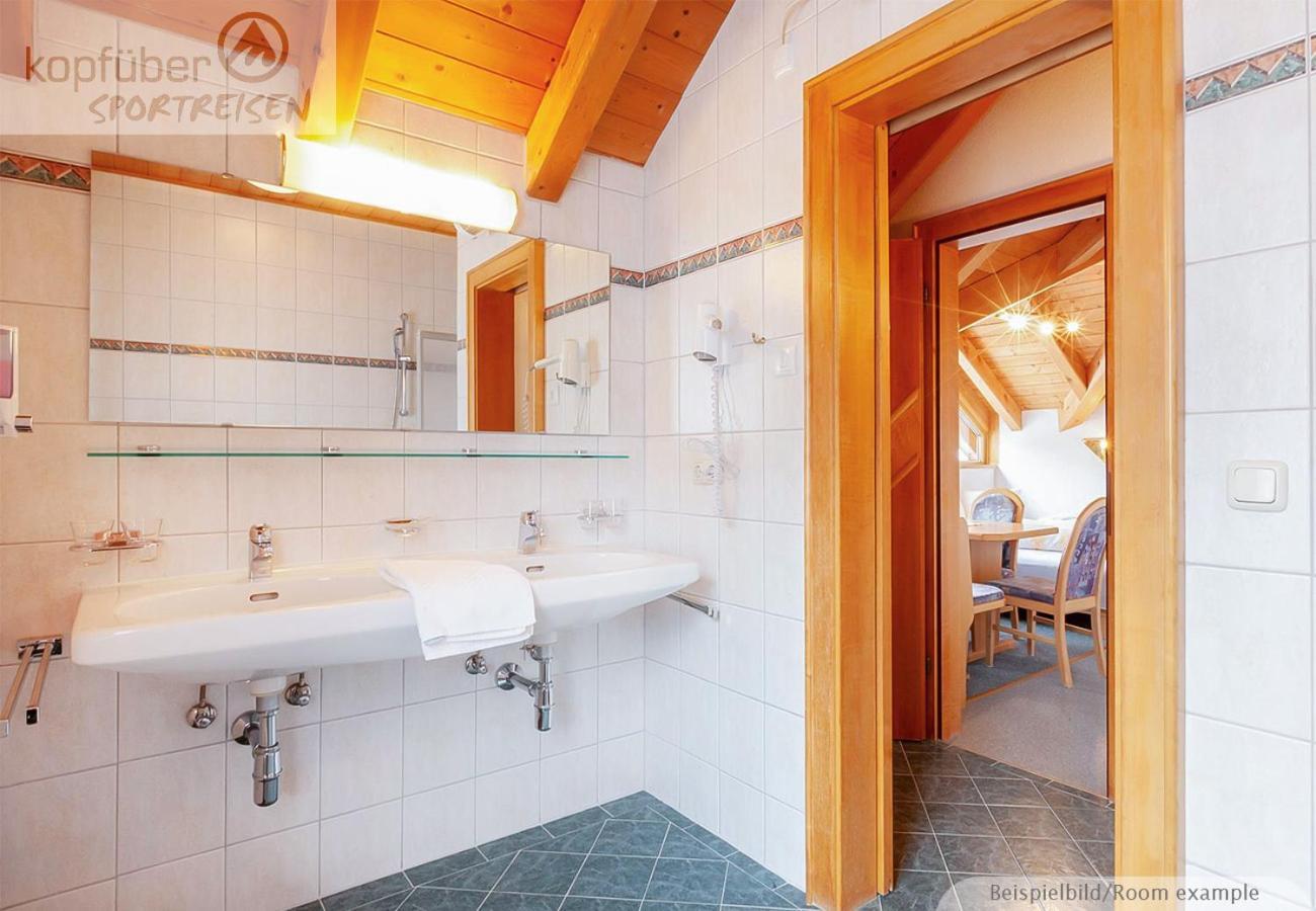 Edelweisshof Apartment อิสชเกิล ภายนอก รูปภาพ